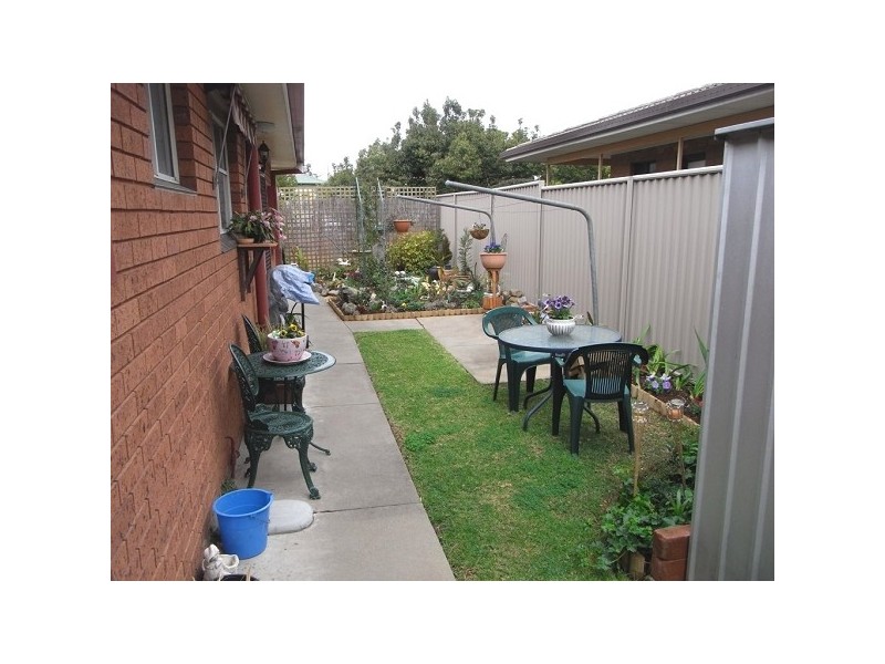 1/18 Lydia Street, Tamworth NSW 2340