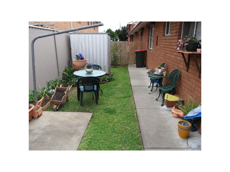 1/18 Lydia Street, Tamworth NSW 2340