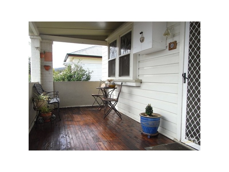 4 Thomas Street, Tamworth NSW 2340