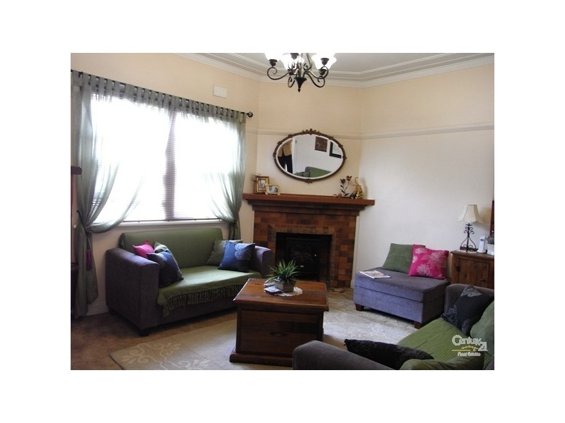 4 Thomas Street, Tamworth NSW 2340