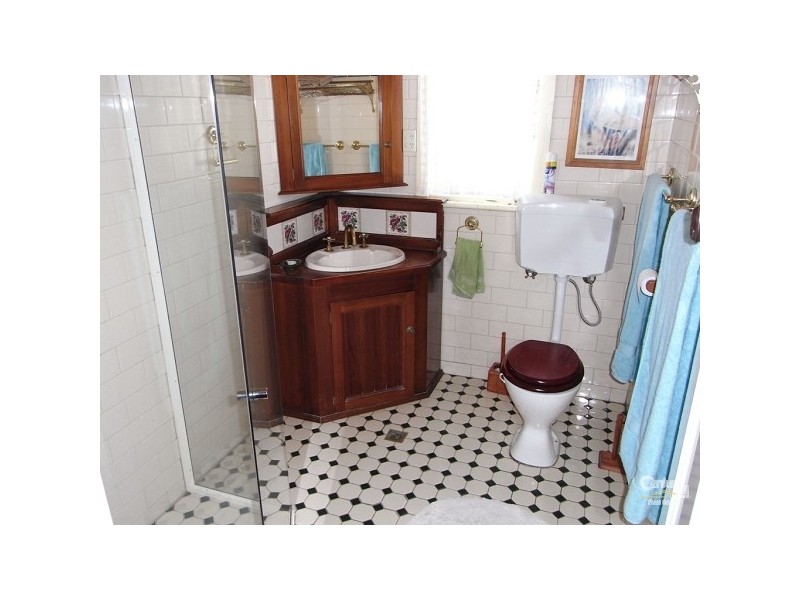 128 Denison Street, Tamworth NSW 2340