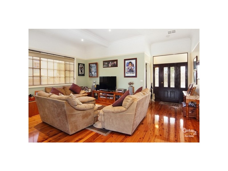 36 Roderick Street, Tamworth NSW 2340