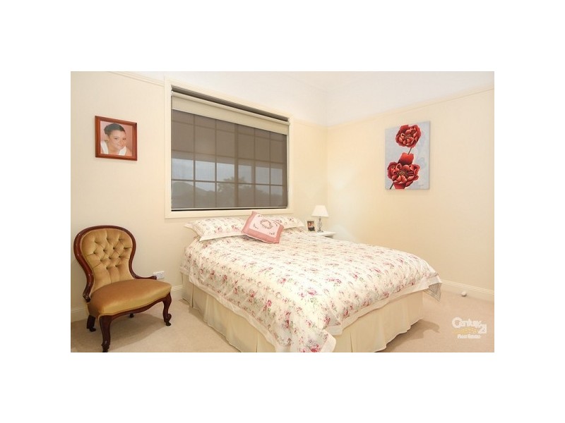 36 Roderick Street, Tamworth NSW 2340