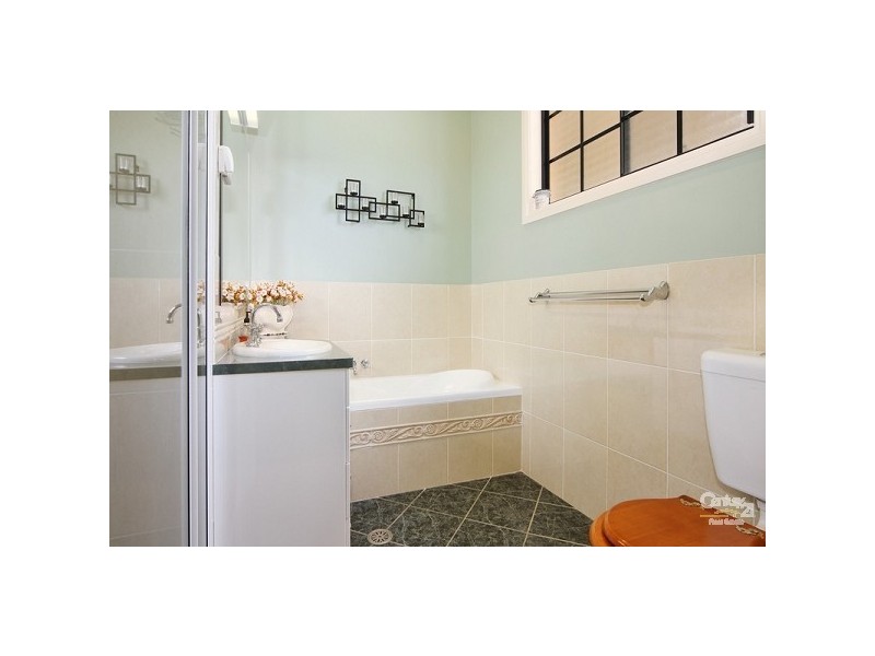 36 Roderick Street, Tamworth NSW 2340