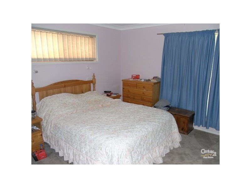 90 Woodside Chase, Kootingal NSW 2352