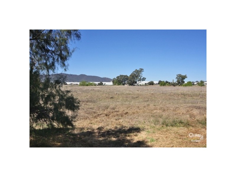 30 Flinders Street, Tamworth NSW 2340