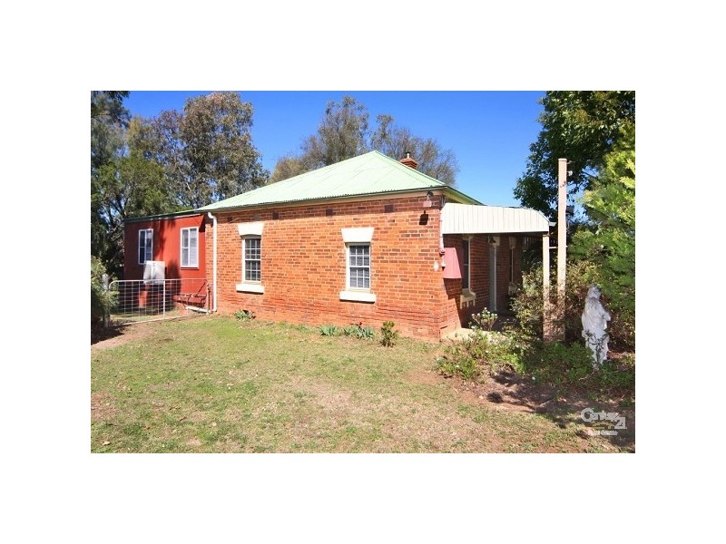 30 Flinders Street, Tamworth NSW 2340