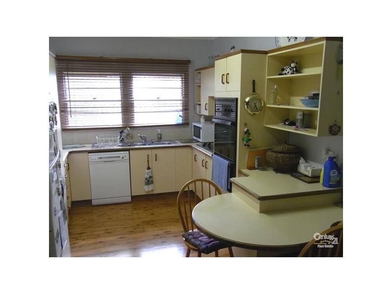 9 Sale Street, Tamworth NSW 2340