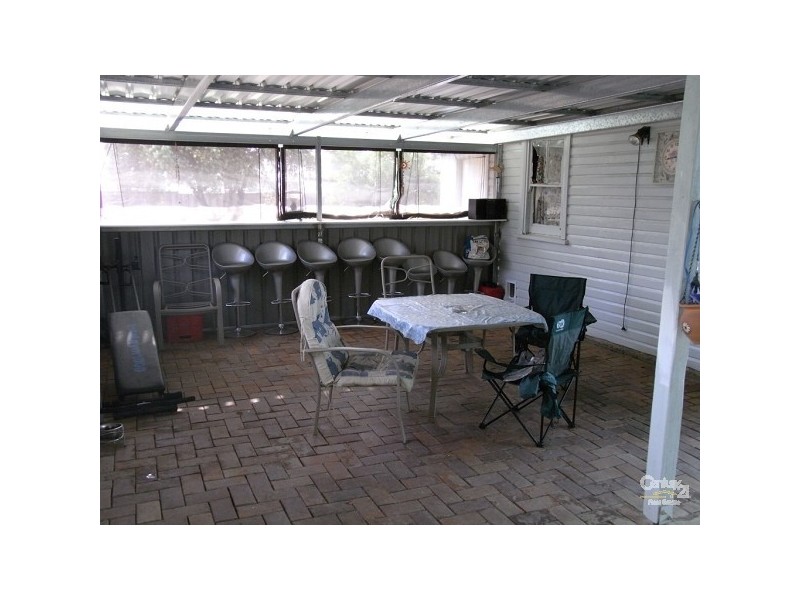 9 Sale Street, Tamworth NSW 2340