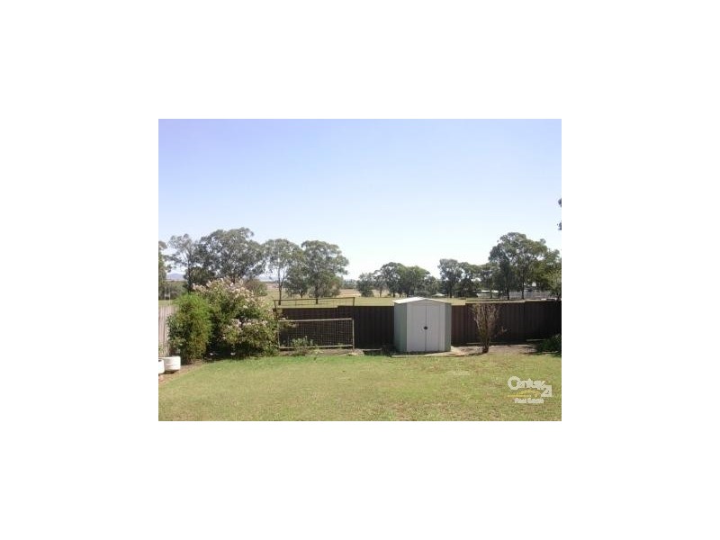 19 Mack Street, Tamworth NSW 2340