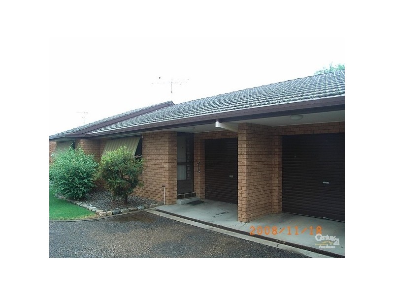 4/8 Thibault Street, South Tamworth NSW 2340
