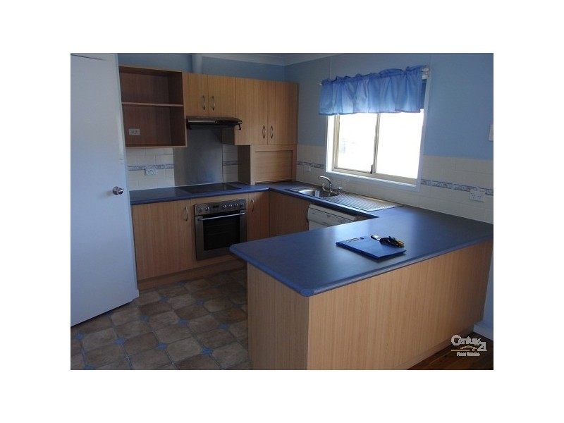 22 Robey Street, Kootingal NSW 2352