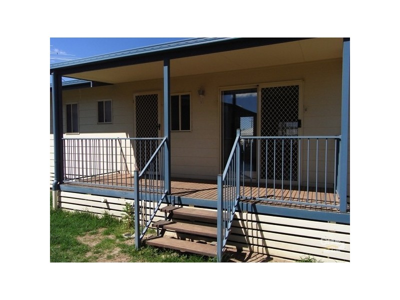 22 Robey Street, Kootingal NSW 2352