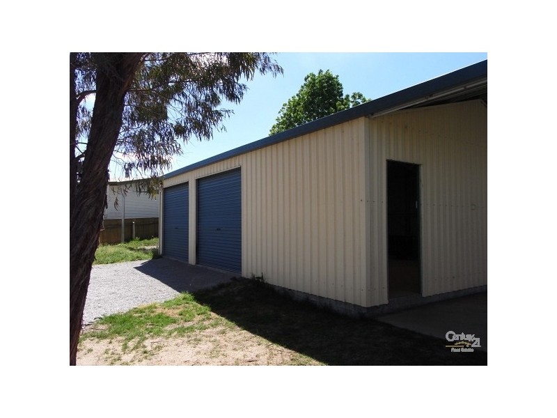 22 Robey Street, Kootingal NSW 2352