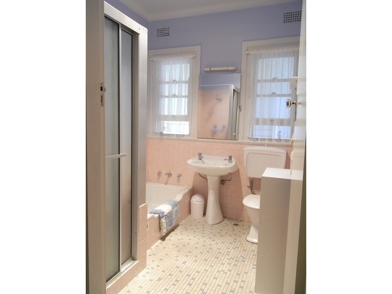 12a Levien Avenue, Tamworth NSW 2340