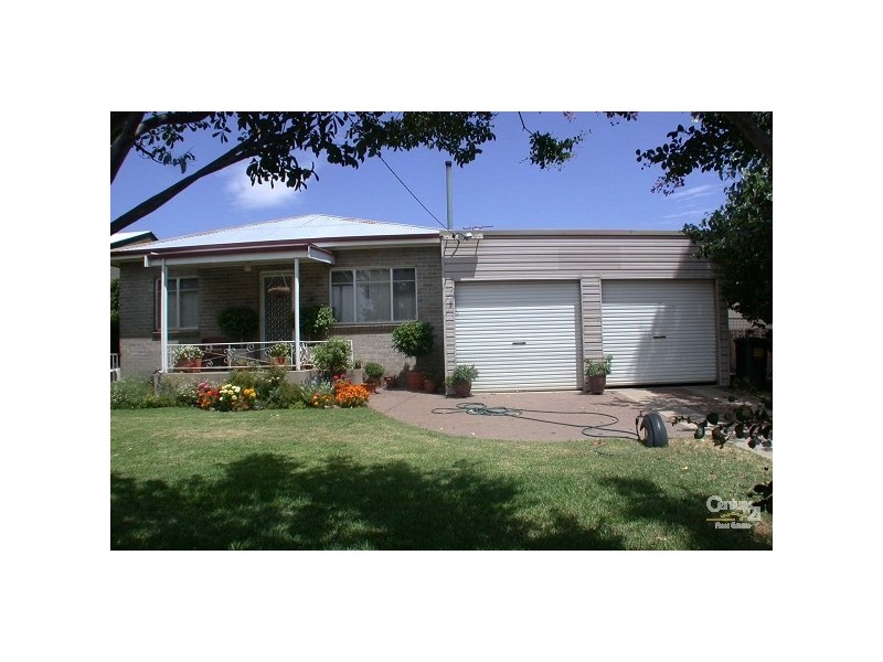71 Robert Street, Tamworth NSW 2340