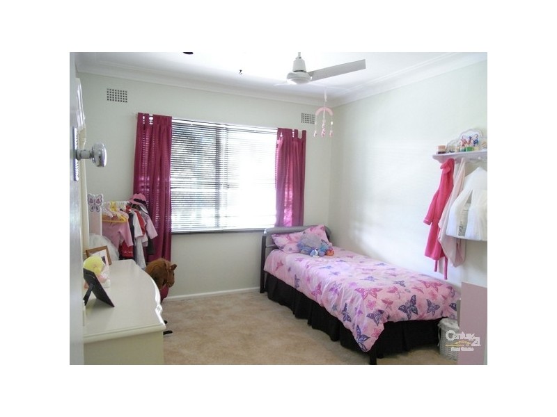 76 Oak Street, Tamworth NSW 2340