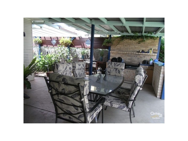 76 Oak Street, Tamworth NSW 2340