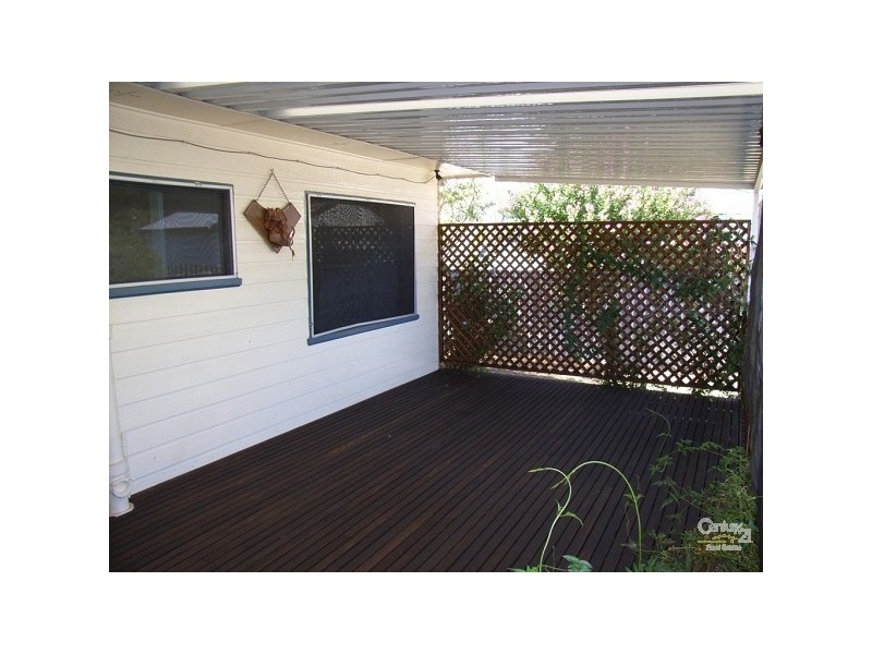 2 Churchill Street, Tamworth NSW 2340