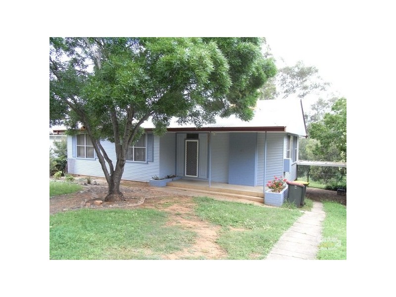 48 Hall Street, Tamworth NSW 2340