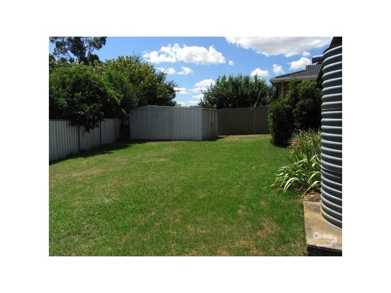 28 Higgins Lane, Tamworth NSW 2340
