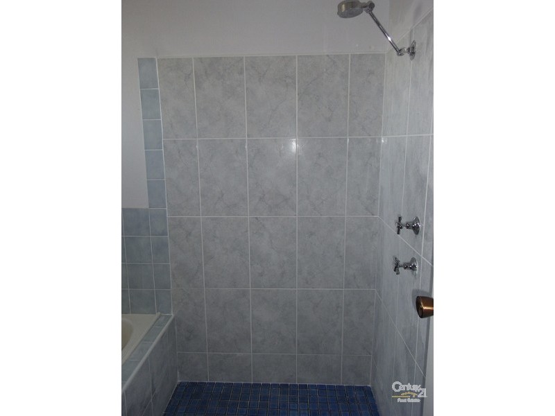 28 Higgins Lane, Tamworth NSW 2340
