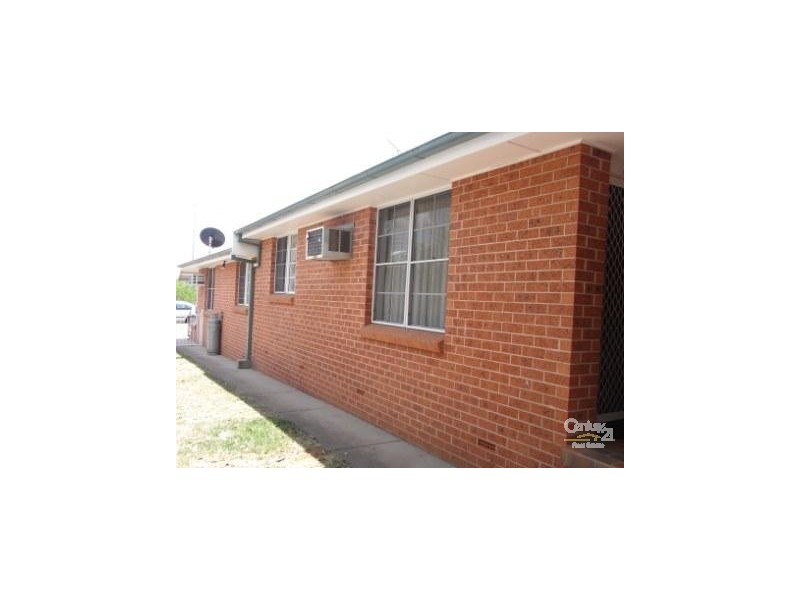 2/7 Gidley Street, Tamworth NSW 2340