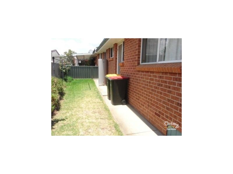 2/7 Gidley Street, Tamworth NSW 2340