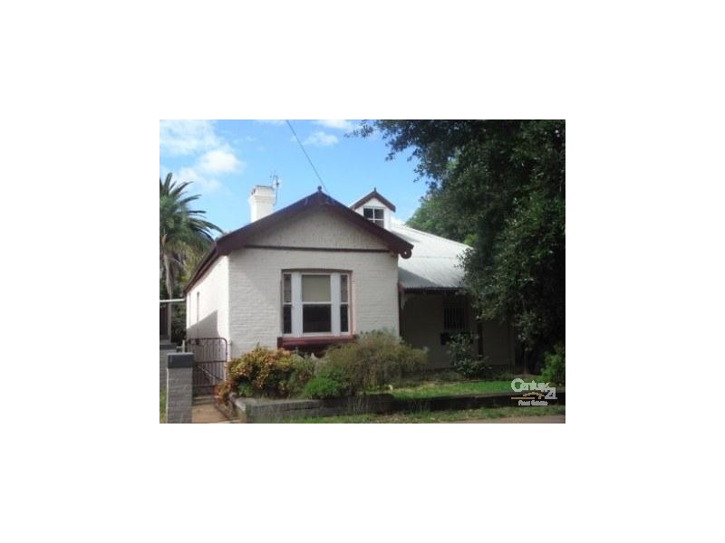 45 Bourke Street, Tamworth NSW 2340