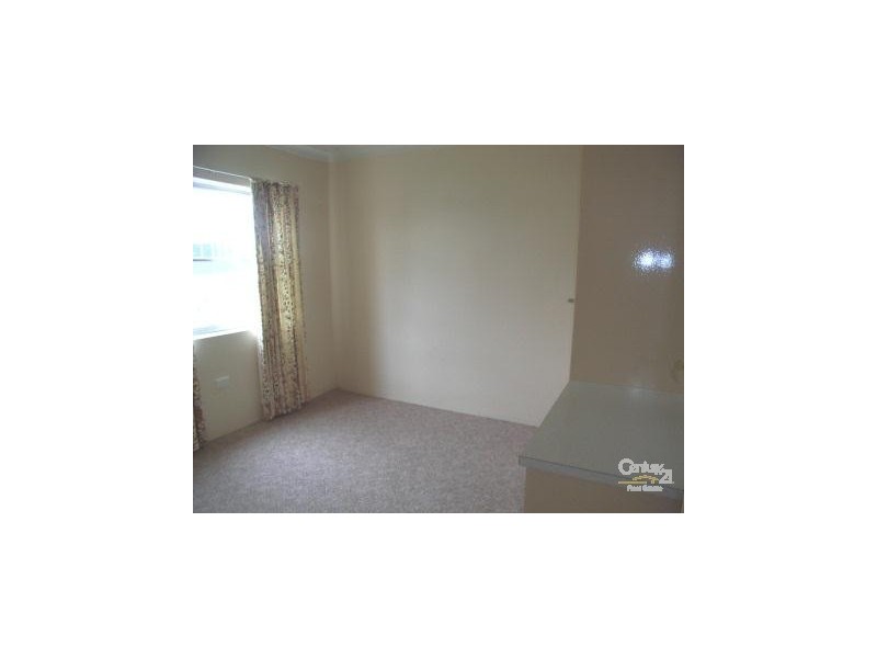 2/2 Edward Street, Tamworth NSW 2340
