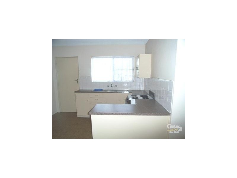 2/2 Edward Street, Tamworth NSW 2340