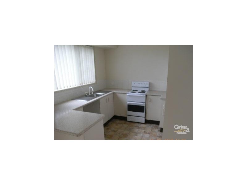 11 Valley Drive, Tamworth NSW 2340