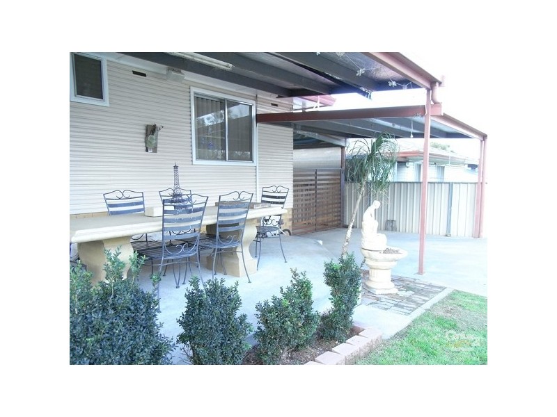 17 Ring Street, Tamworth NSW 2340