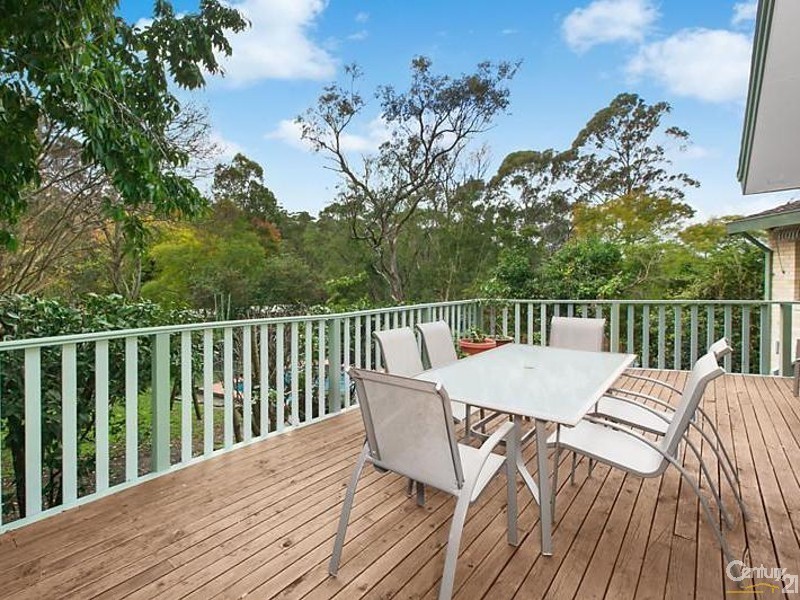 2 Camden Gardens, Turramurra NSW 2074