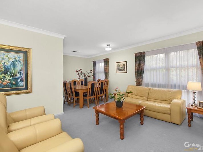 2 Camden Gardens, Turramurra NSW 2074