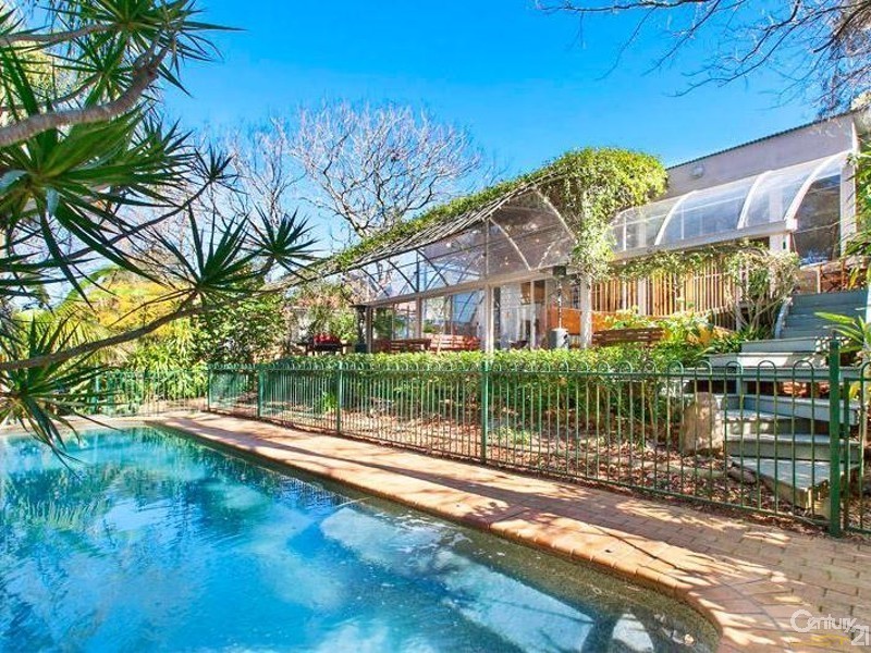 7 Ellalong Road, Turramurra NSW 2074