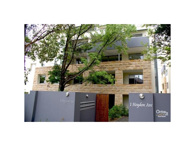 D101/2A Eulbertie Avenue, Warrawee NSW 2074