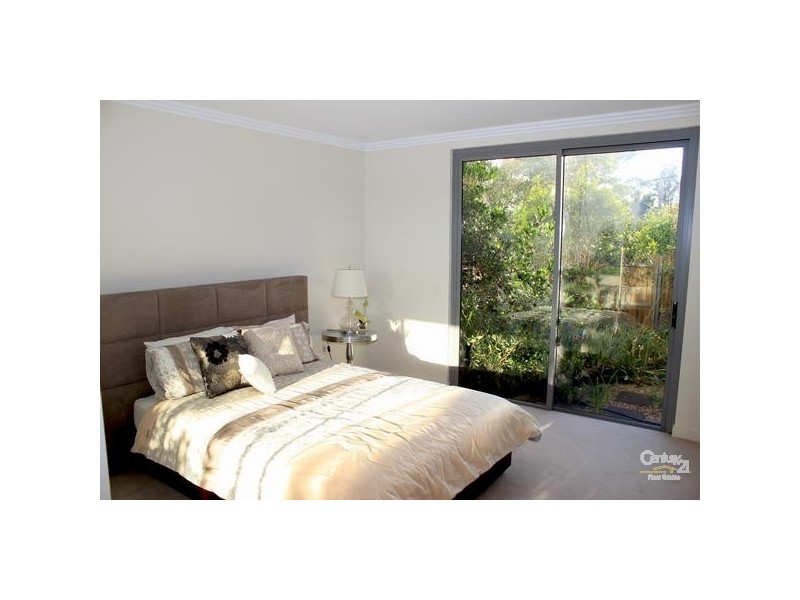 D101/2A Eulbertie Avenue, Warrawee NSW 2074