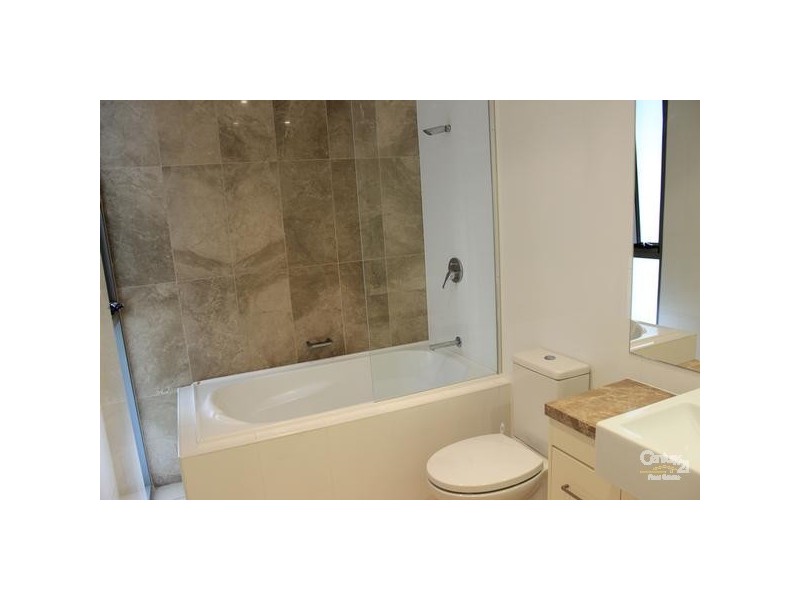 D201/2A Eulbertie Avenue, Warrawee NSW 2074