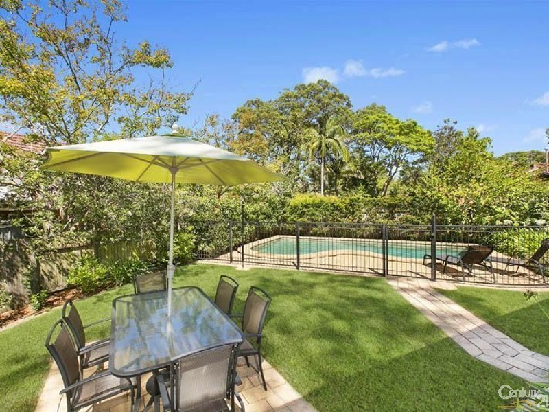 15 Geoffrey Street, Turramurra NSW 2074