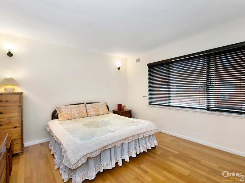 30/2 King Street, Turramurra NSW 2074