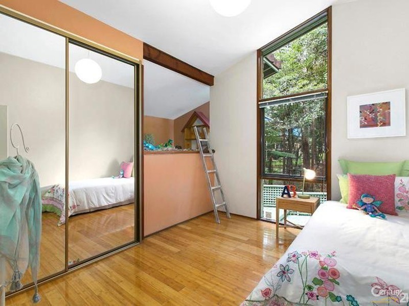 10 Holmes Street, Turramurra NSW 2074