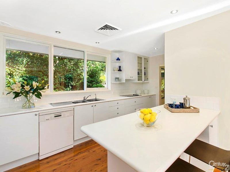 29 Marshall Avenue, Warrawee NSW 2074