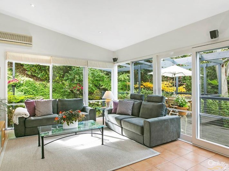 25 Marshall Avenue, Warrawee NSW 2074