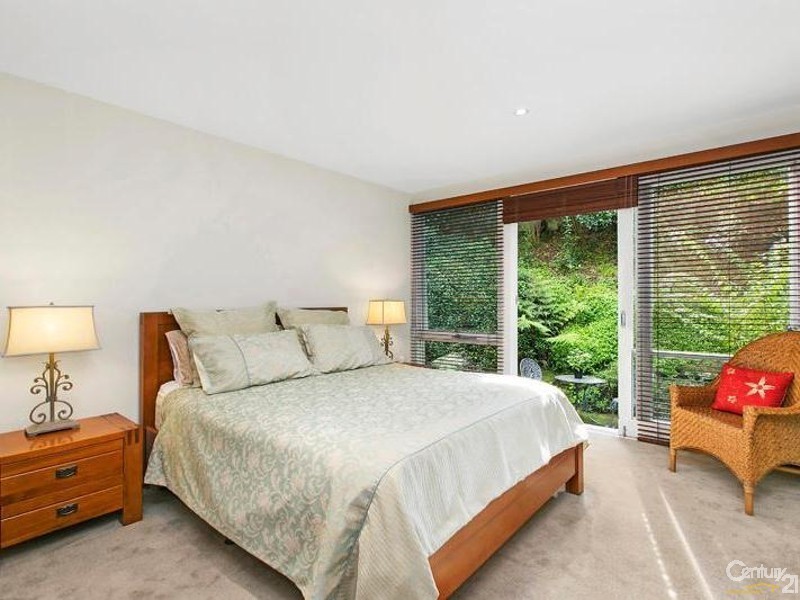 25 Marshall Avenue, Warrawee NSW 2074