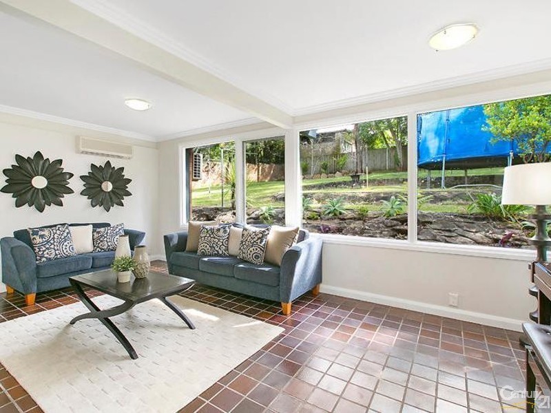 5 Hinkler Avenue, Turramurra NSW 2074