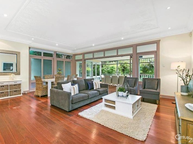 25 Brentwood Avenue, Warrawee NSW 2074