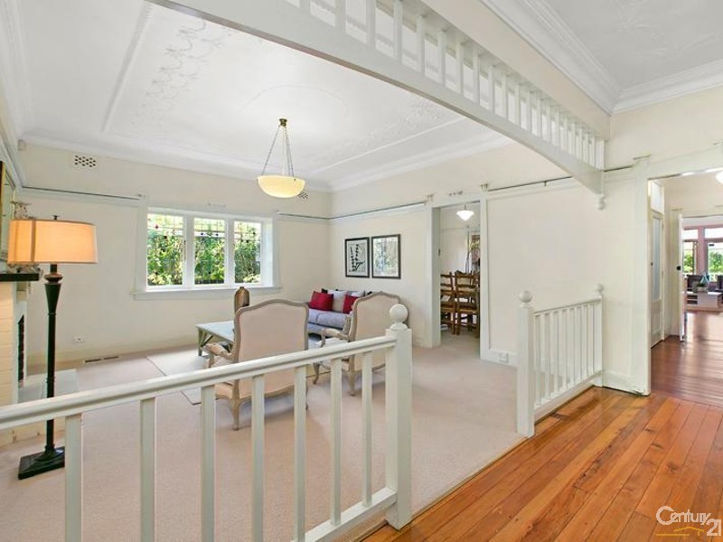 25 Brentwood Avenue, Warrawee NSW 2074