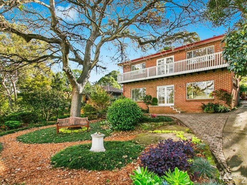 16 May Street, Turramurra NSW 2074