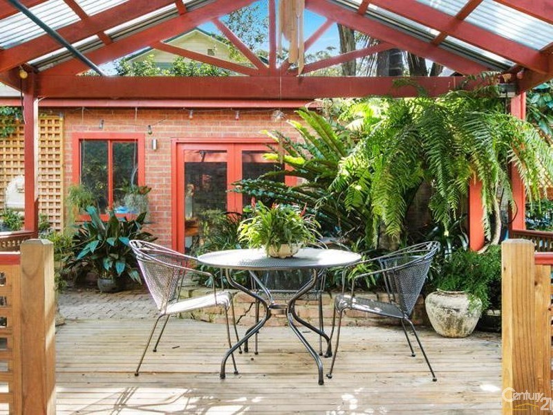 16 May Street, Turramurra NSW 2074